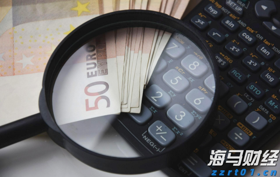2025美股市场“黑马”现身！从退市危机到热门话题